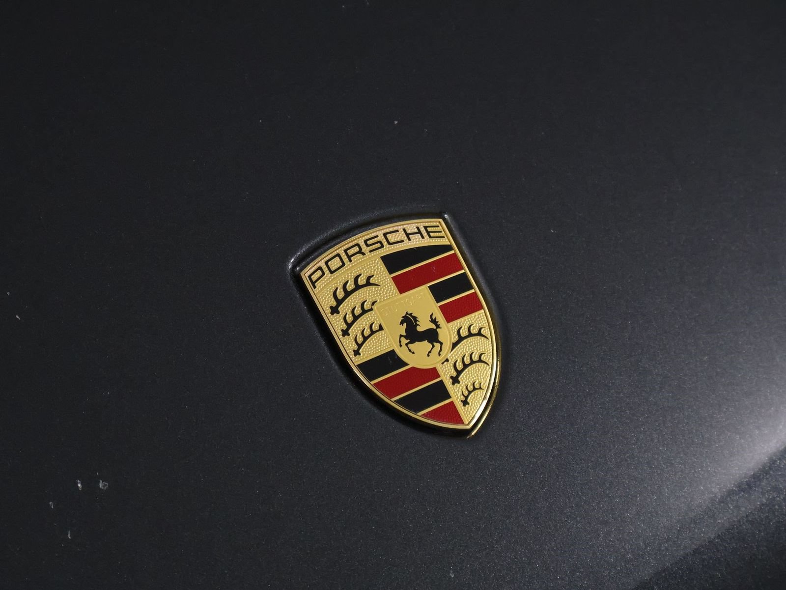 Certified 2024 Porsche Macan AWD/4WD image 29