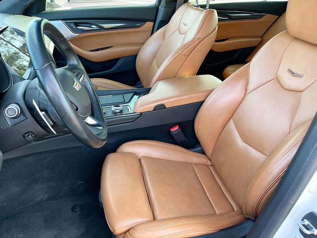 Used 2023 Cadillac CT5 V w/ Platinum Package RWD image 22