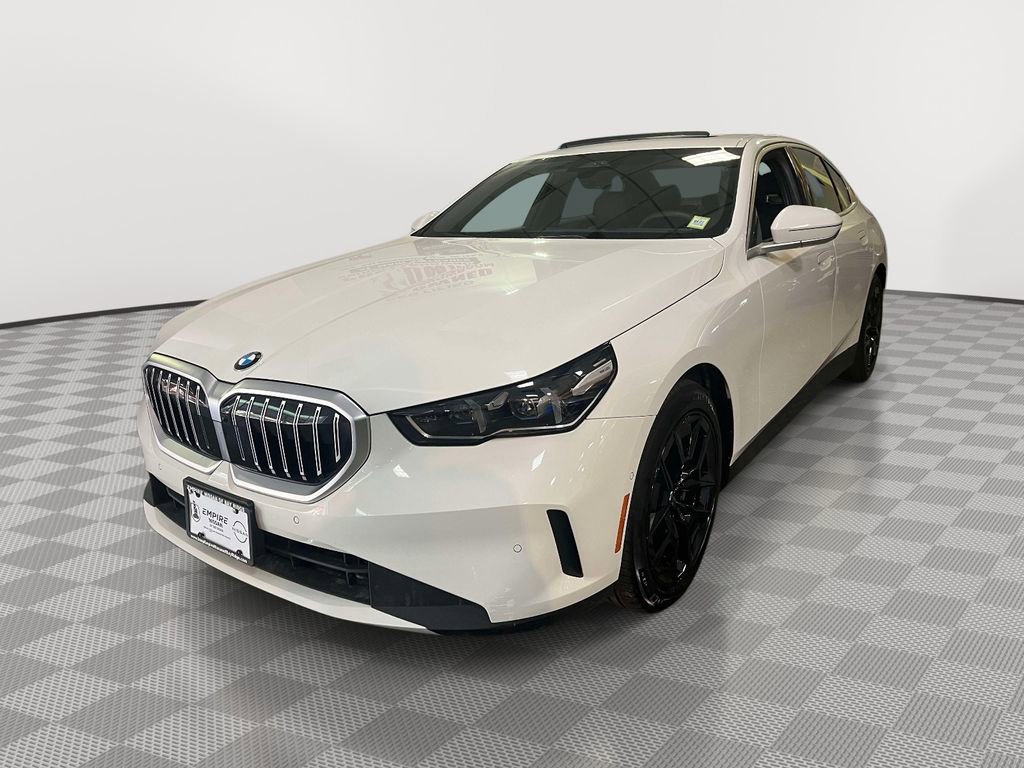 Used 2026 BMW 530i xDrive AWD/4WD image 7