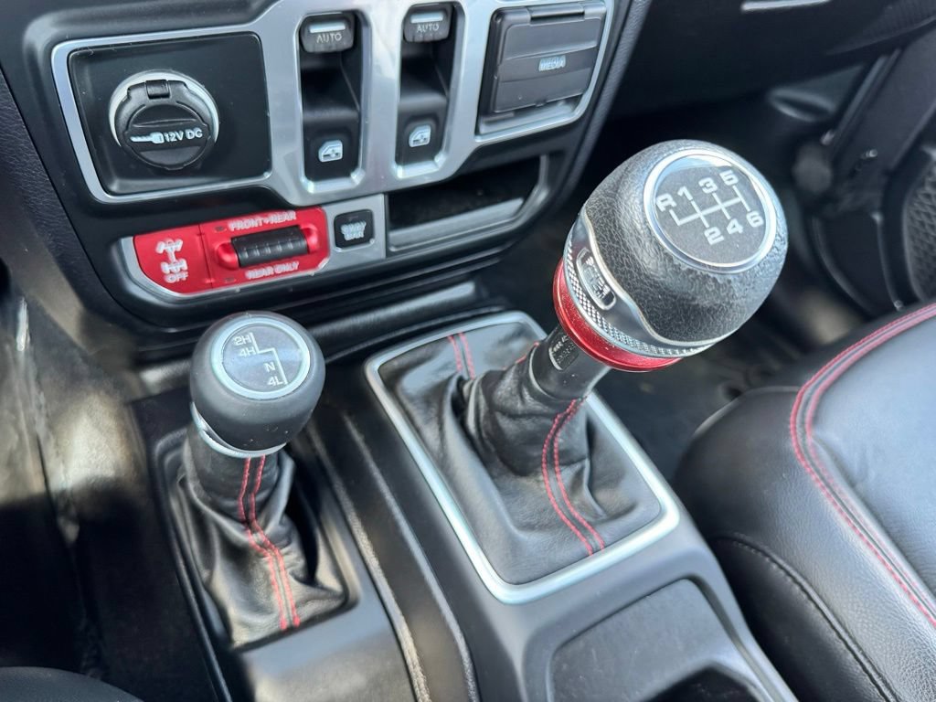 Used 2018 Jeep Wrangler Rubicon AWD/4WD image 24