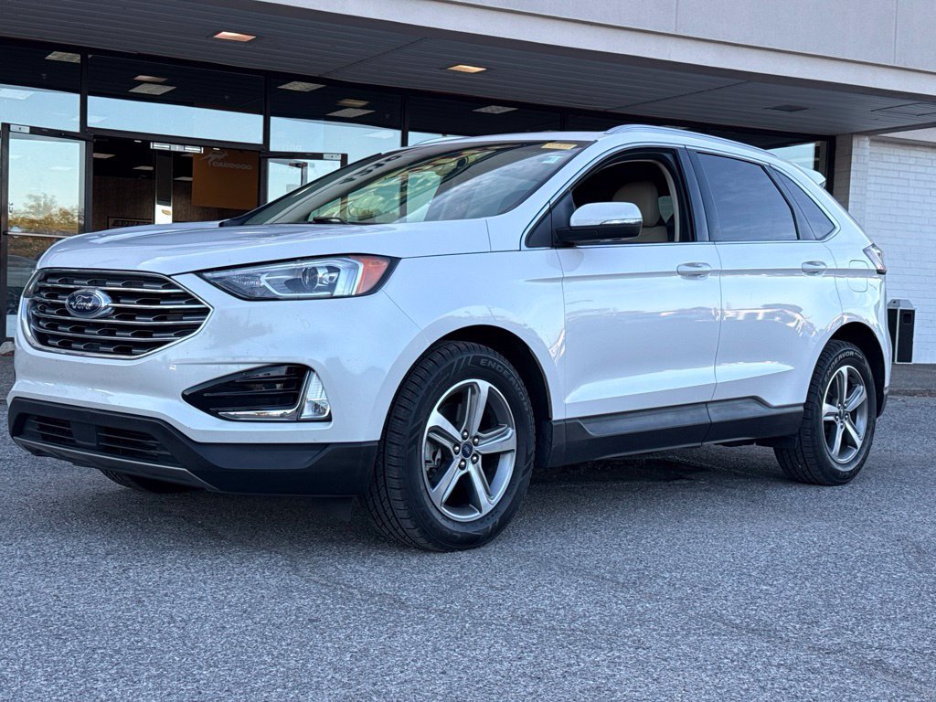Used 2019 Ford Edge SEL w/ Equipment Group 201A FWD image 5
