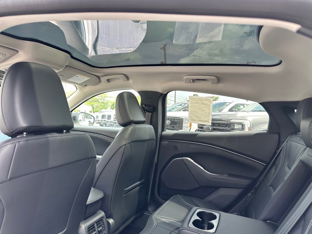 New 2025 Ford Mustang Mach-E Premium image 37
