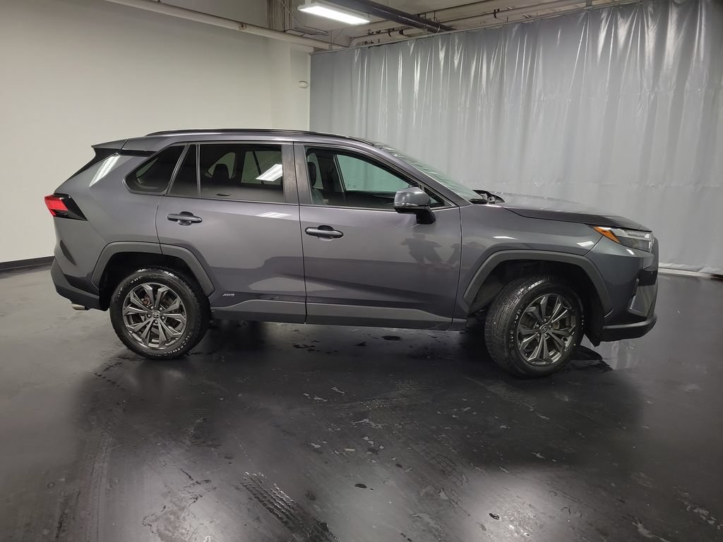 Used 2024 Toyota RAV4 XLE Premium w/ Weather Package AWD/4WD image 9