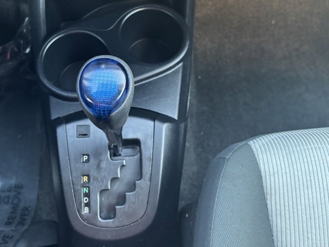 Used 2015 Toyota Prius C Two image 28