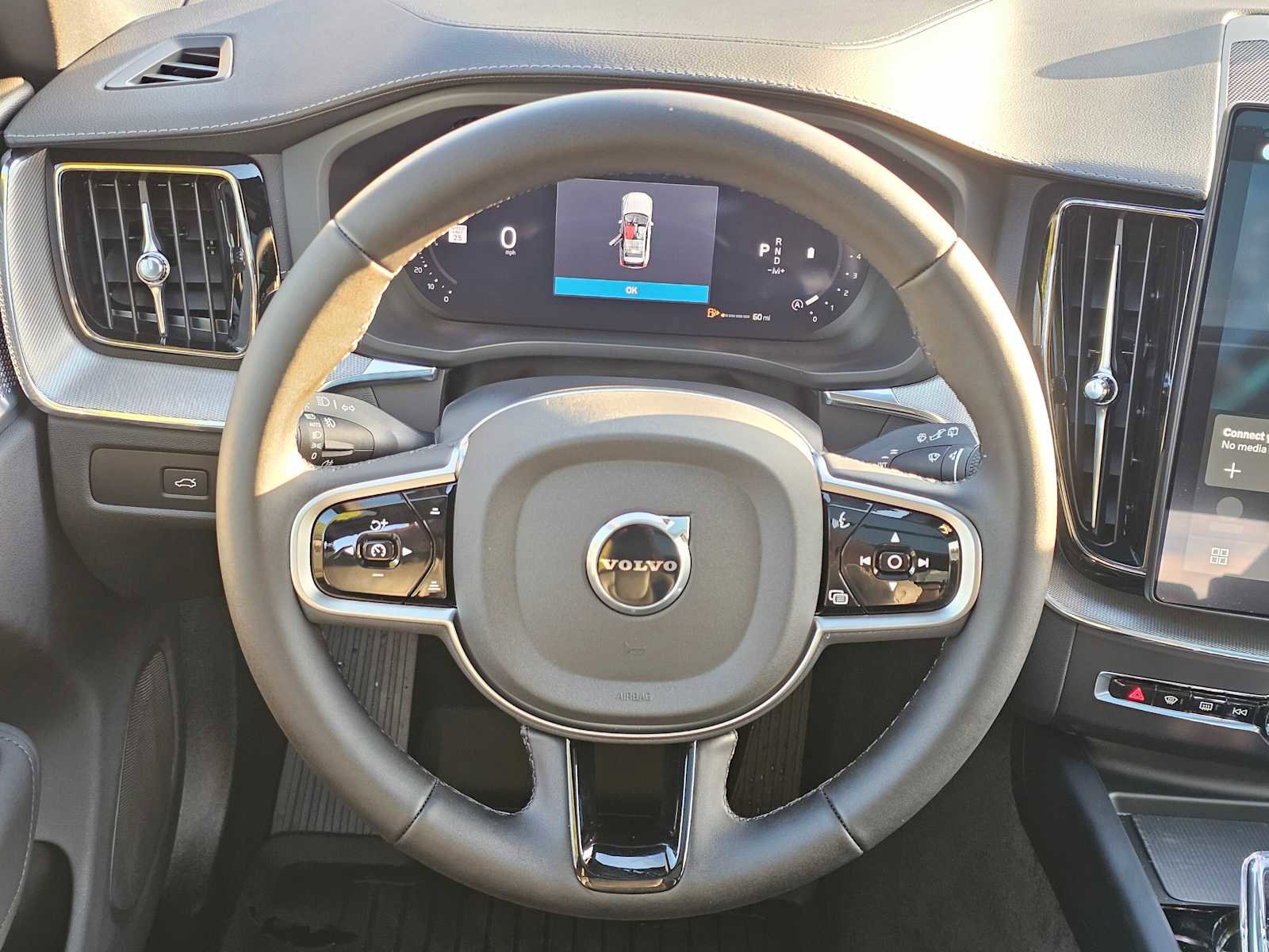 New 2026 Volvo XC60 B5 Ultra w/ Protection Package Premier image 16