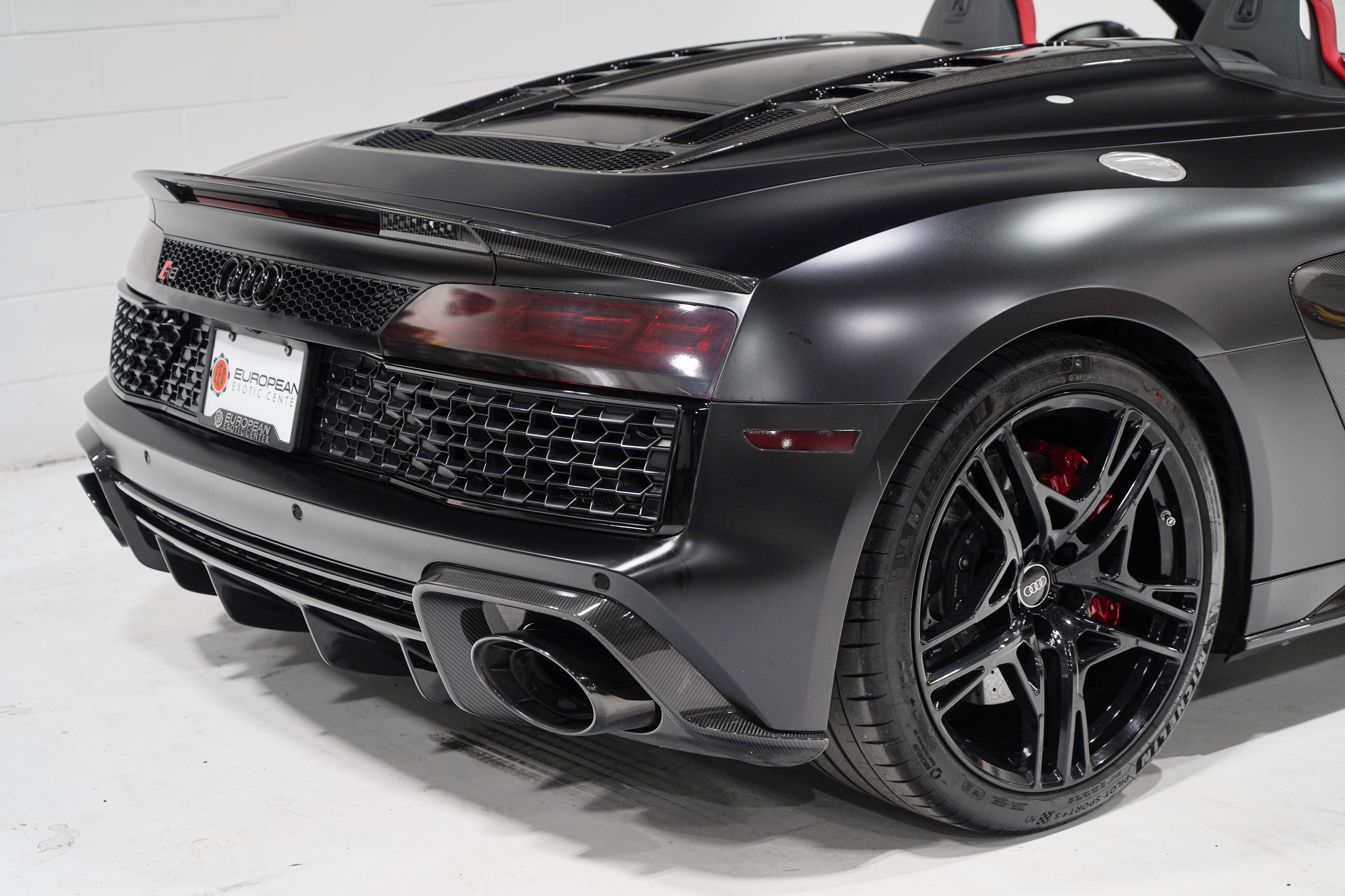 Used 2022 Audi R8 V10 performance AWD/4WD image 23