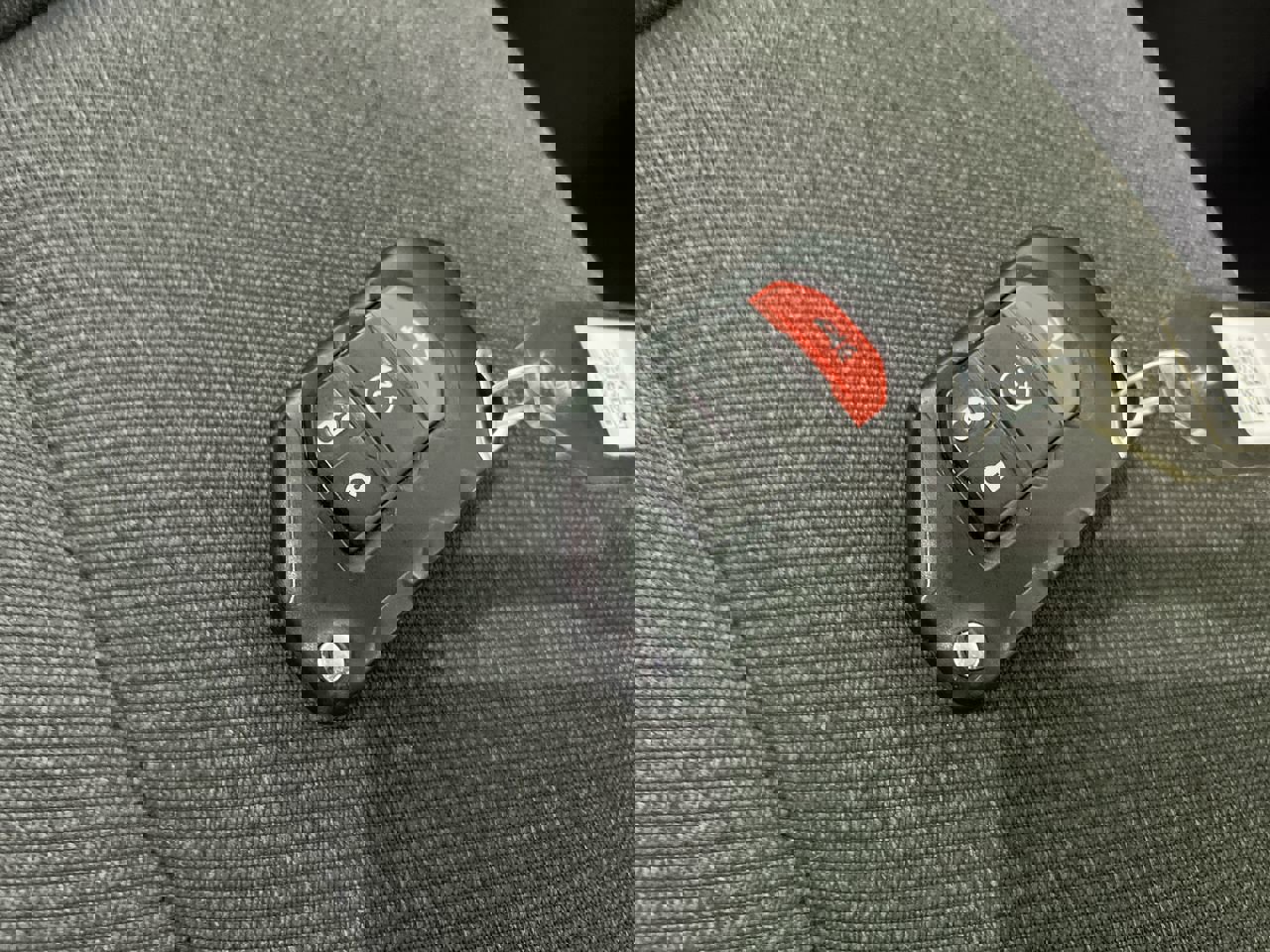 Used 2024 Jeep Wrangler Sahara image 35