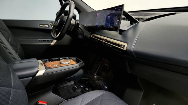 Used 2023 BMW iX M60 w/ Executive Package AWD/4WD image 36
