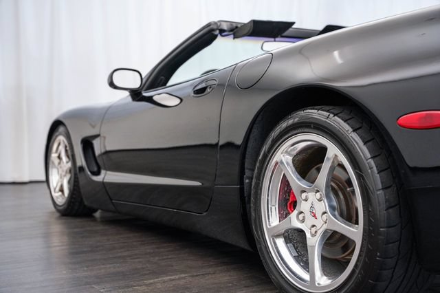 Used 2000 Chevrolet Corvette Convertible w/ Memory Pkg RWD image 26