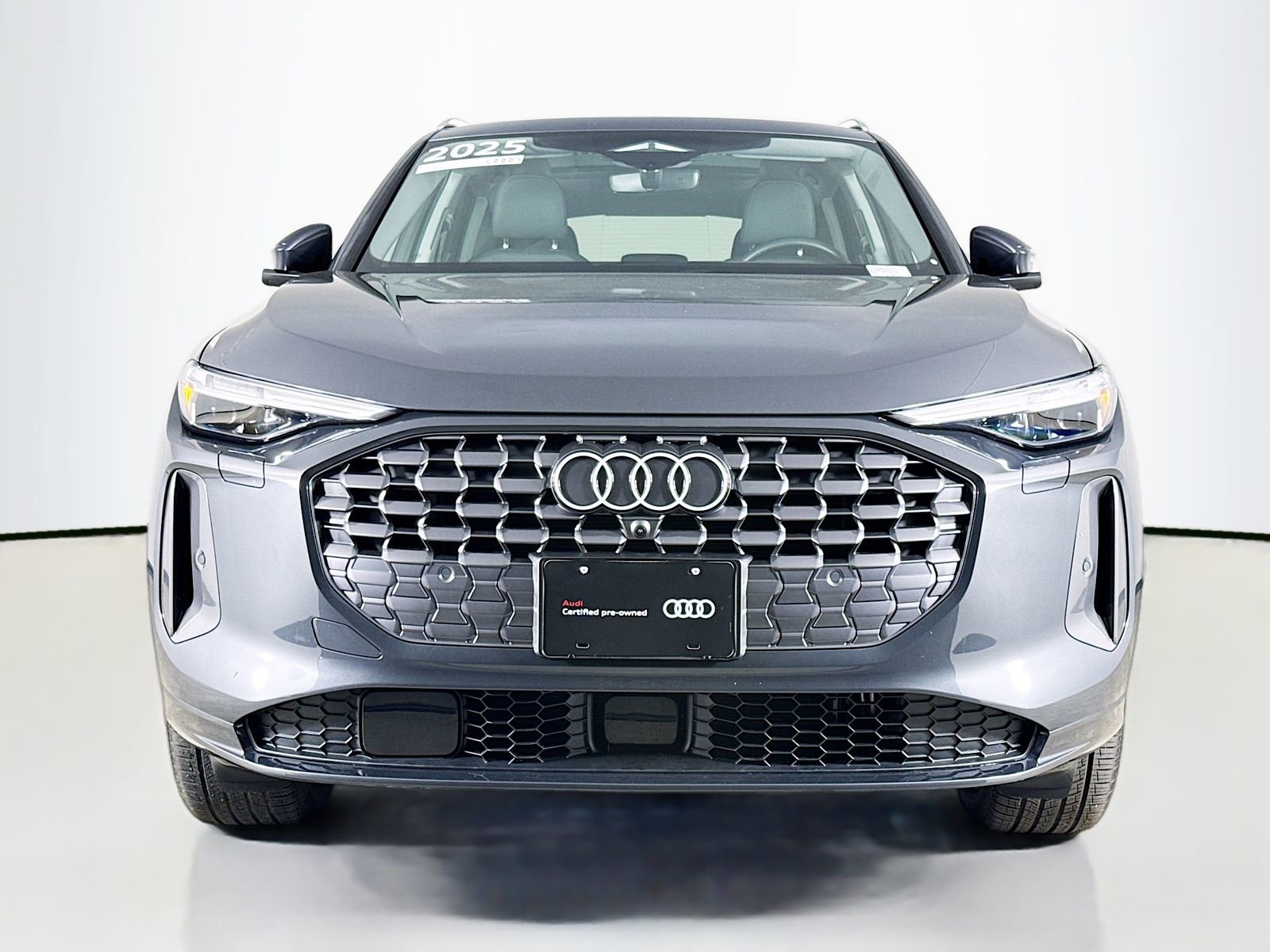 Certified 2025 Audi Q5 Premium w/ Premium Plus AWD/4WD image 2