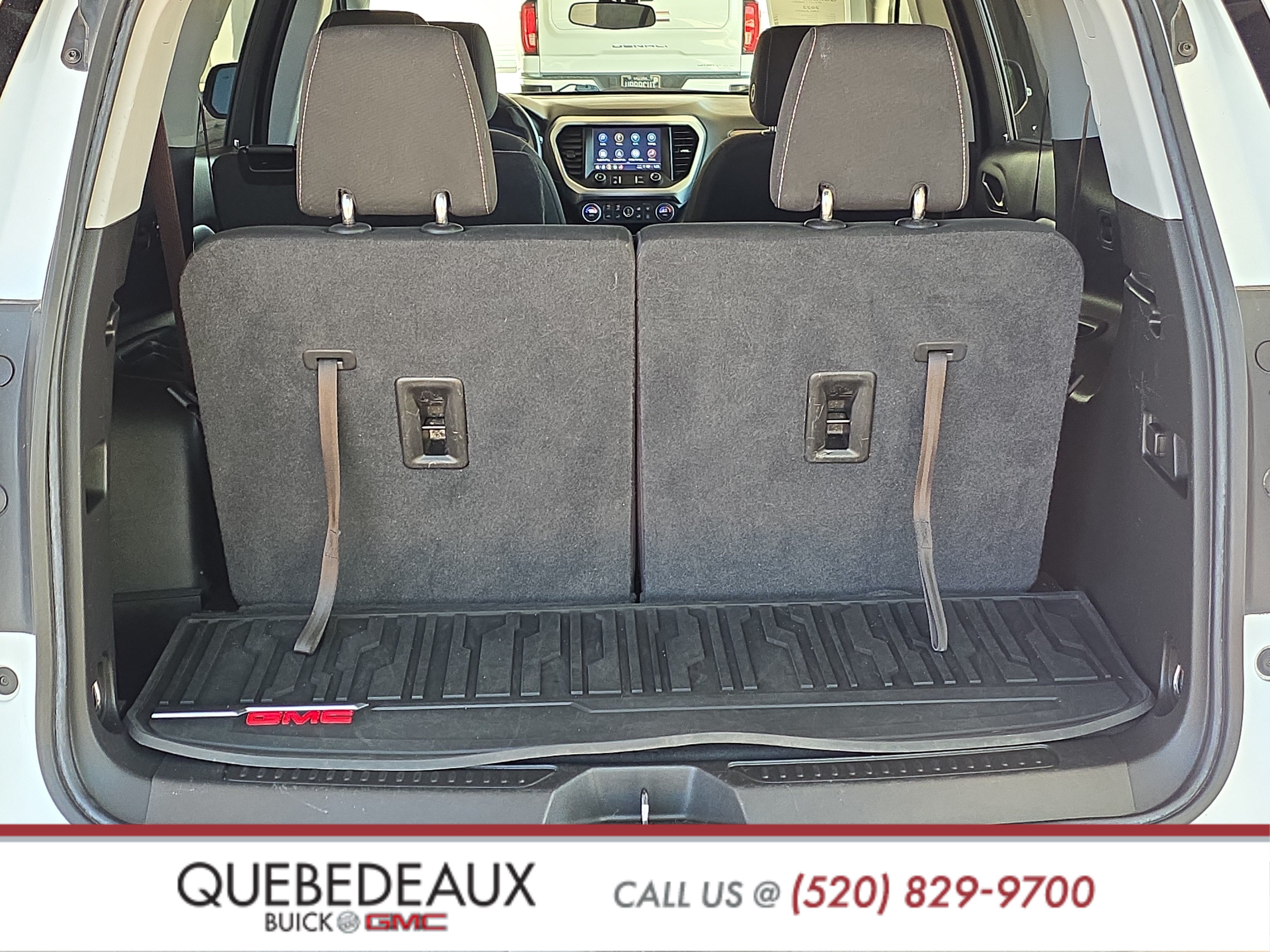 Used 2022 GMC Acadia SLE FWD image 7