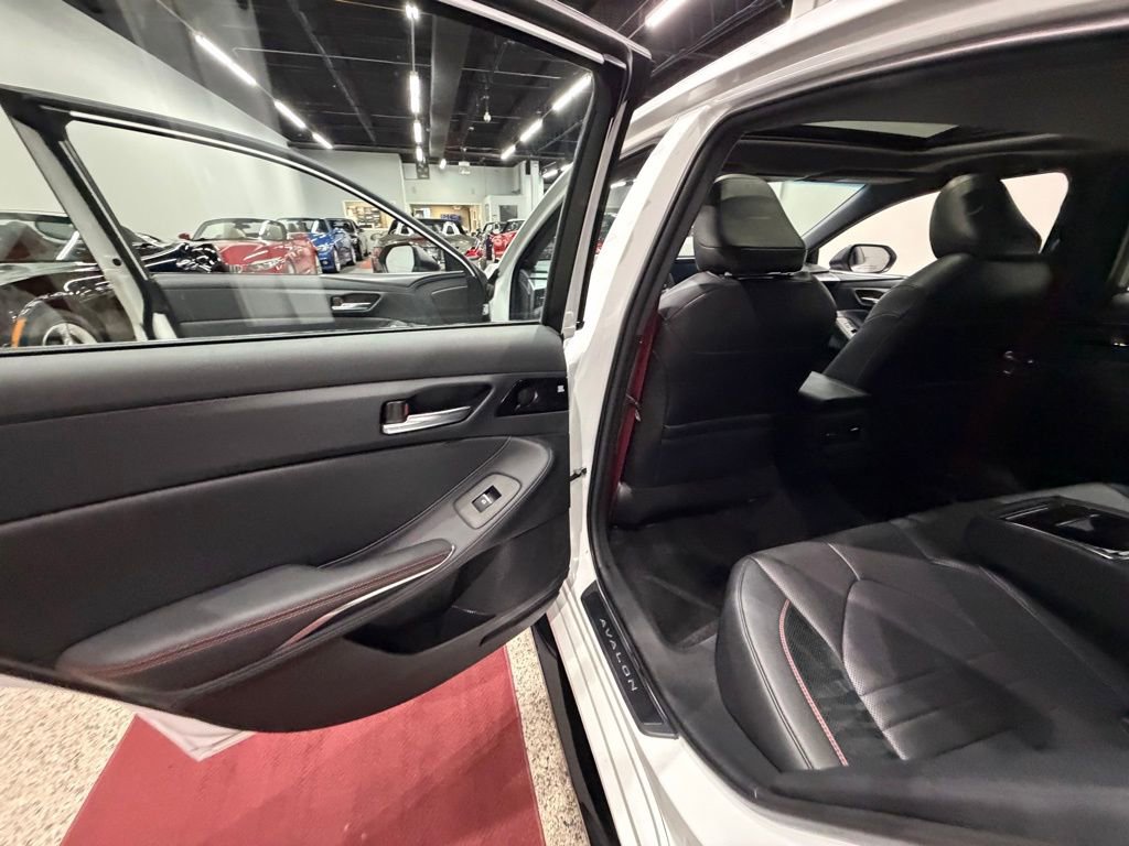 Used 2020 Toyota Avalon TRD w/ All Weather Liner Package FWD image 30