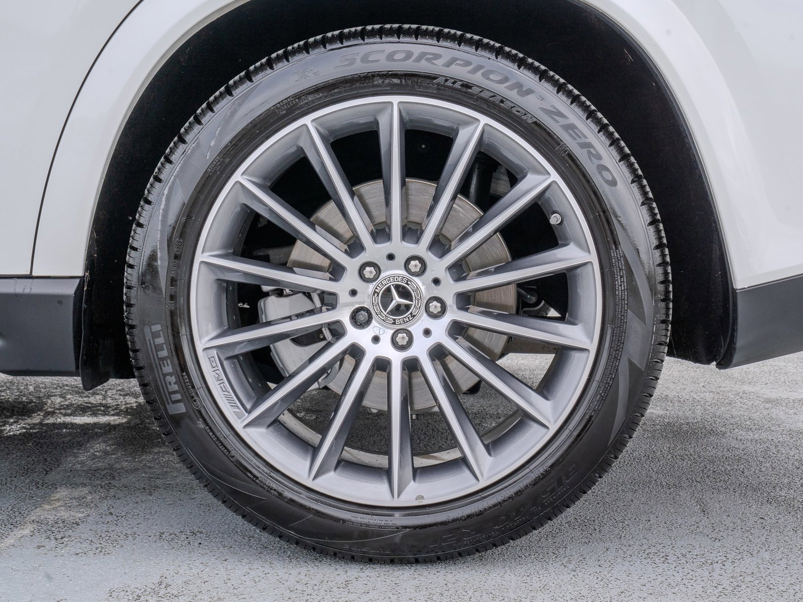 Certified 2026 Mercedes-Benz GLE 450 4MATIC image 18