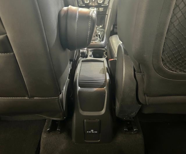 Used 2017 Buick Encore Sport Touring w/ Safety Package FWD image 18