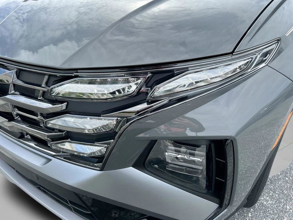 New 2026 Hyundai Tucson Limited image 13