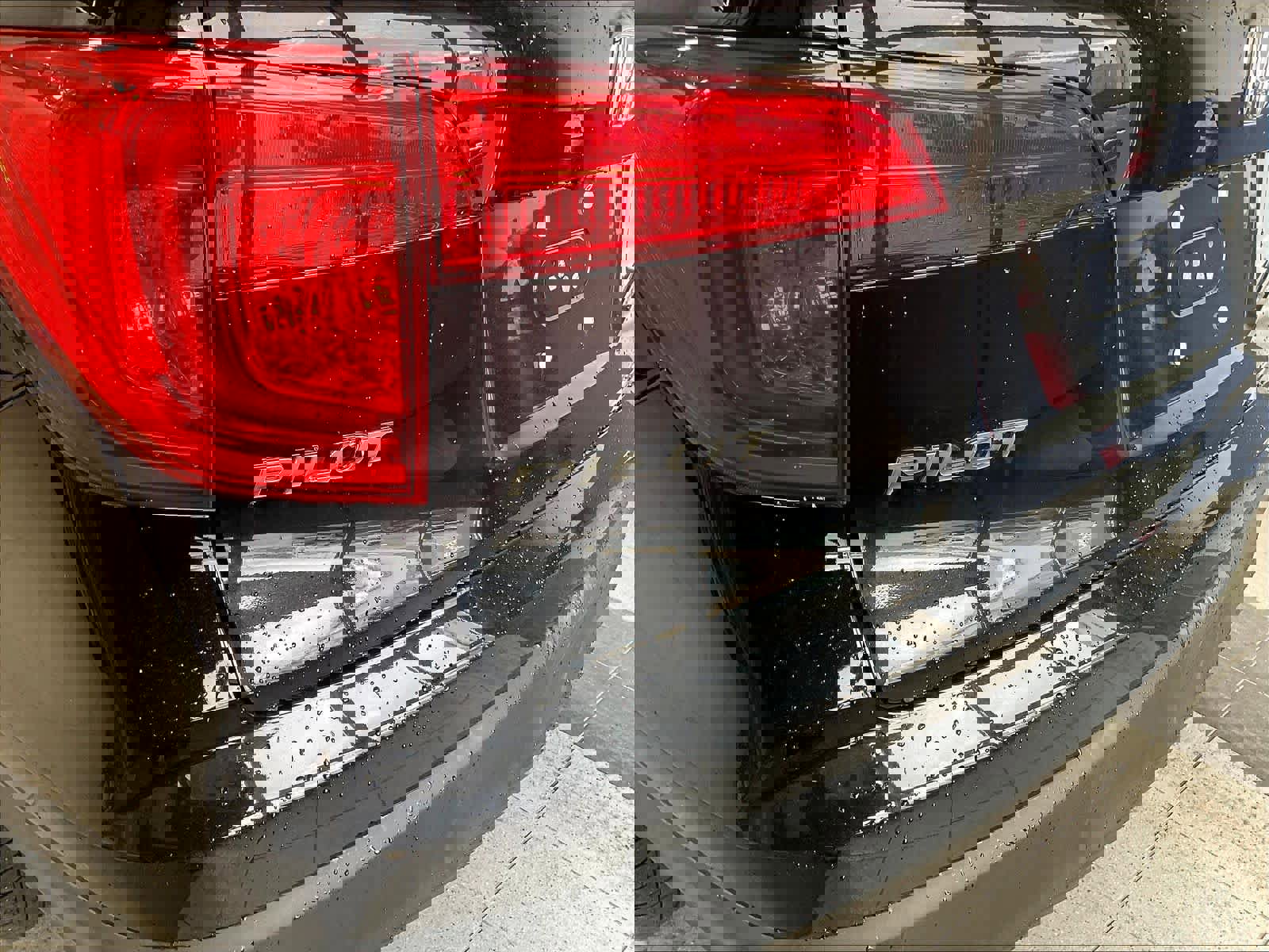 Used 2016 Honda Pilot EX-L image 29