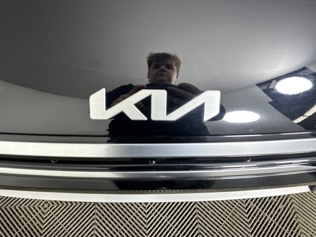 Used 2025 Kia K4 EX image 9