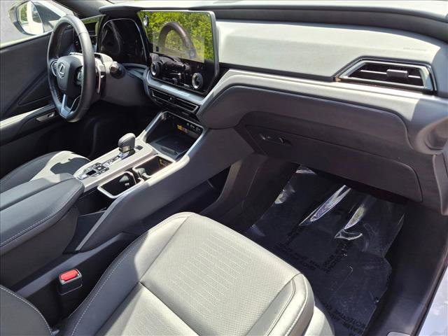 Used 2025 Lexus TX 350 AWD w/ Technology Package image 24