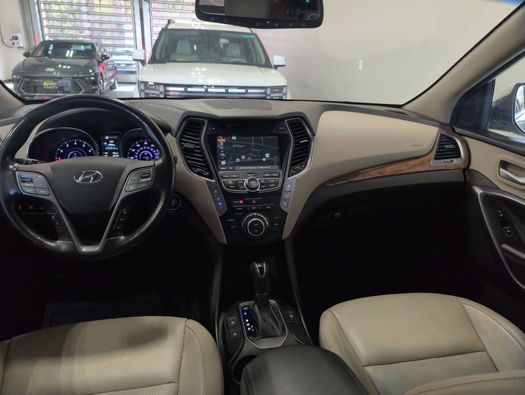 Used 2015 Hyundai Santa Fe GLS w/ Option Group 03 AWD/4WD image 13
