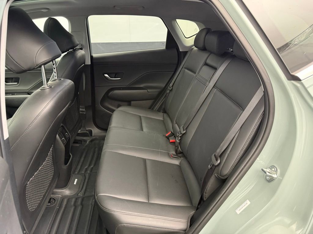 Used 2025 Hyundai Kona Limited image 45