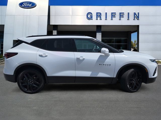 Used 2021 Chevrolet Blazer LT FWD image 3