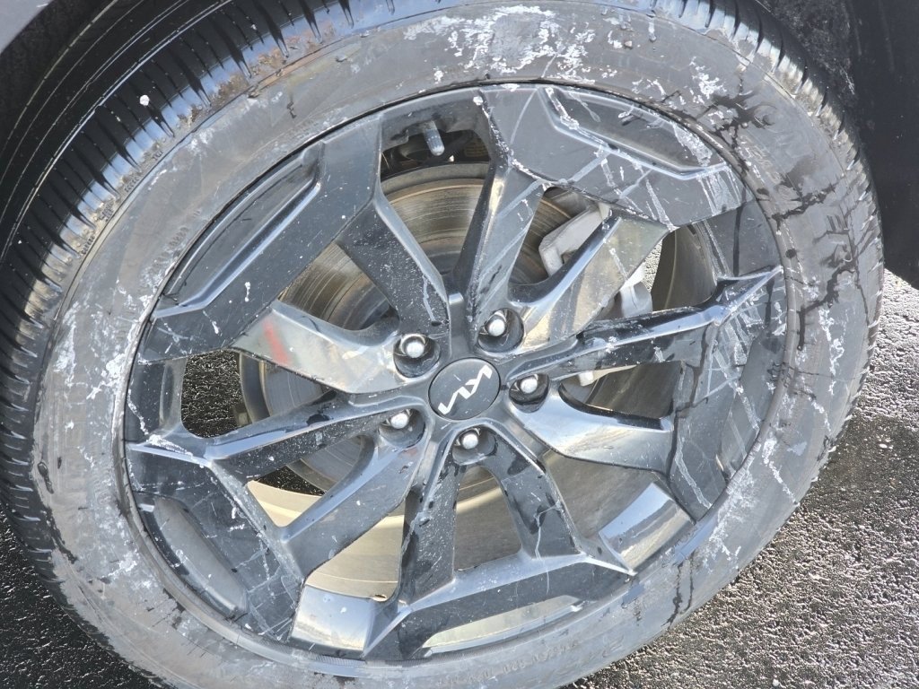 Used 2023 Kia Telluride S w/ S Sunroof Package image 34