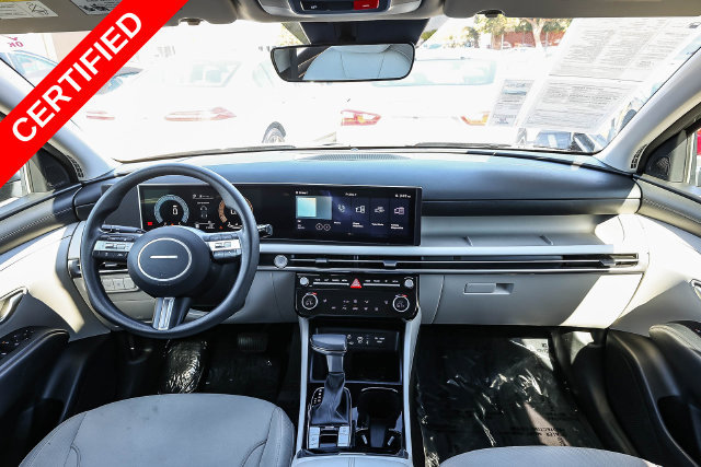 Certified 2025 Hyundai Tucson SEL FWD image 13