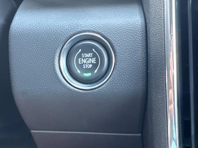 New 2026 GMC Acadia Elevation image 36