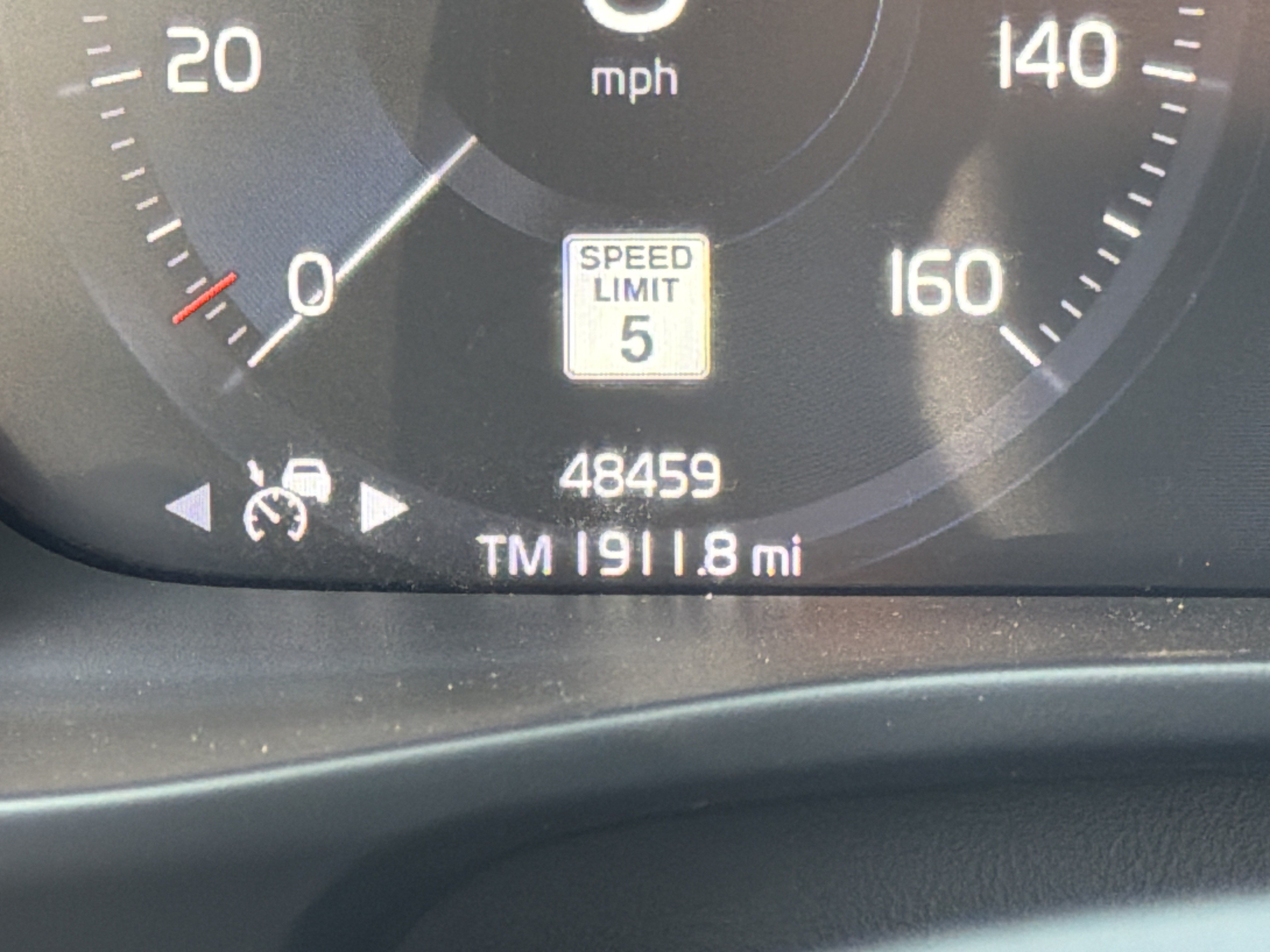 Certified 2022 Volvo XC40 T5 Inscription w/ Advanced Package AWD/4WD image 22