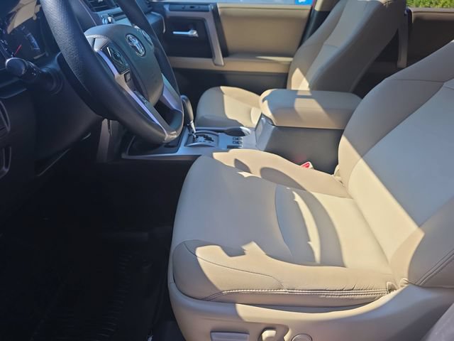 Used 2017 Toyota 4Runner SR5 Premium AWD/4WD image 15