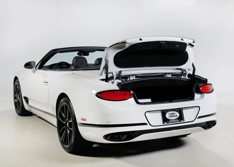 Used 2021 Bentley Continental GT V8 image 9