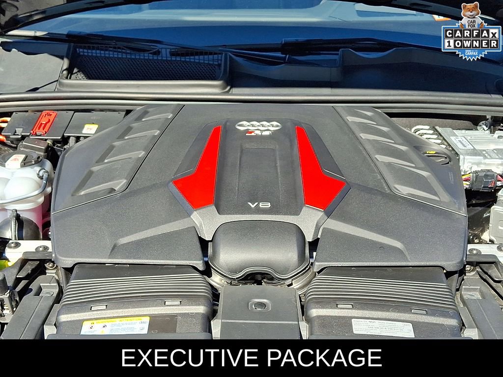 Used 2025 Audi RS Q8 performance image 29