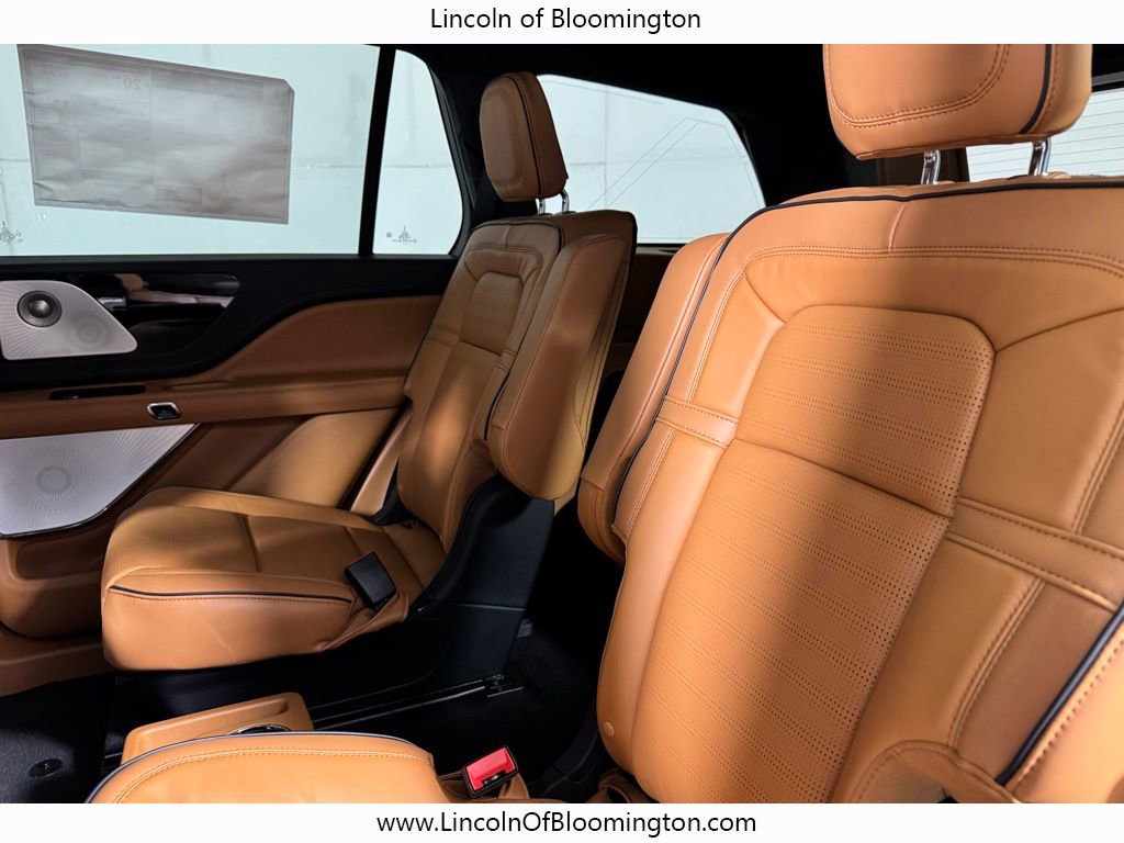New 2026 Lincoln Aviator Black Label w/ Dynamic Handling Package AWD/4WD image 52
