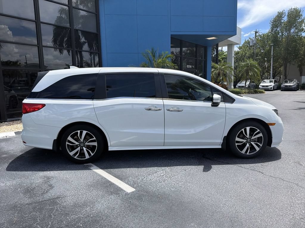 Used 2022 Honda Odyssey Touring image 9