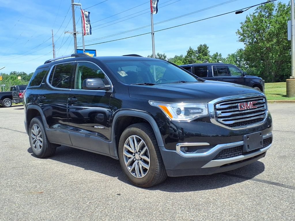 Used 2017 GMC Acadia SLE w/ Driver Alert Package I AWD/4WD image 3
