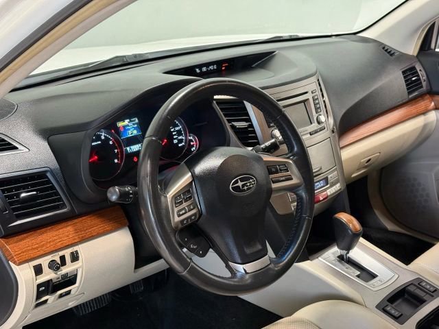 Used 2013 Subaru Outback 2.5i Limited w/ Moonroof Pkg image 63