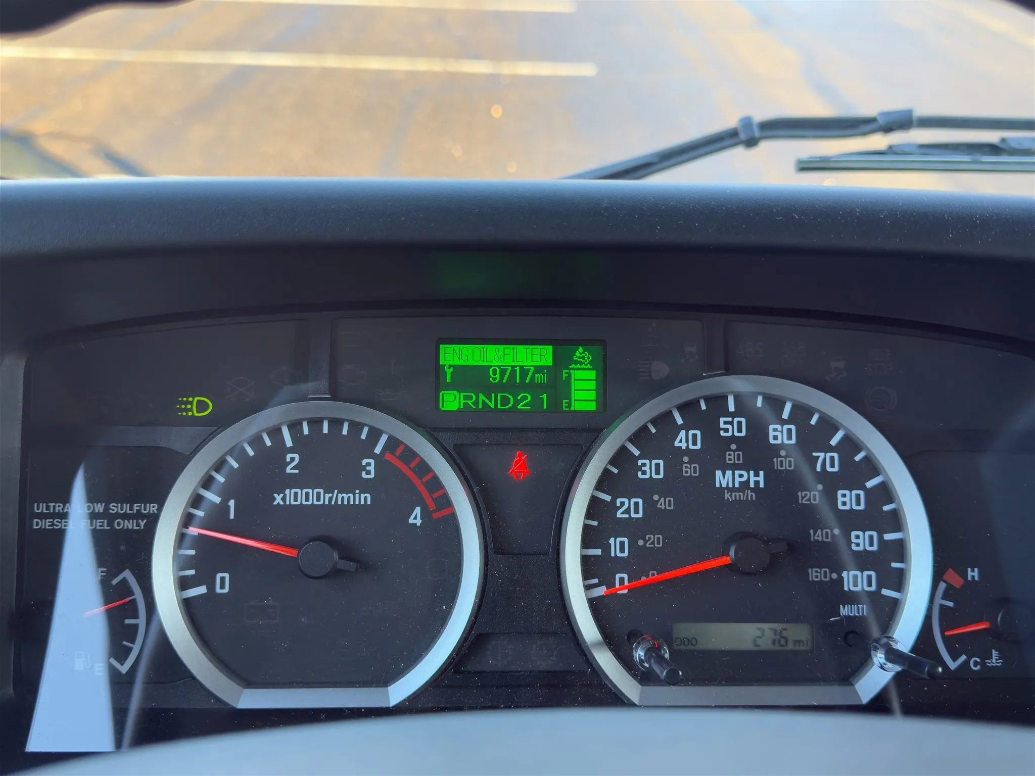 Used 2023 Isuzu NPR image 17