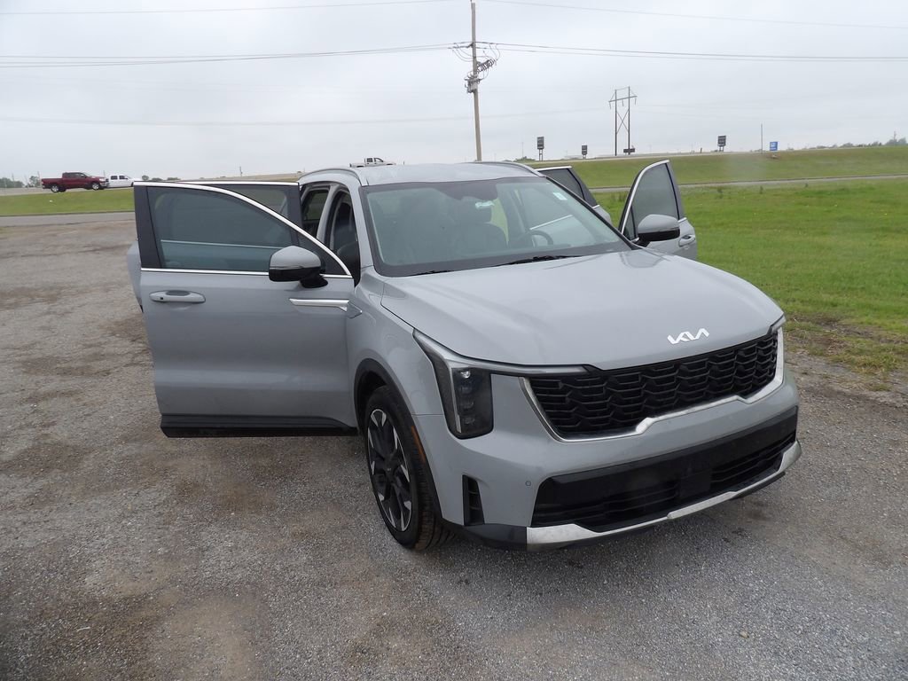 Used 2025 Kia Sorento EX FWD image 35