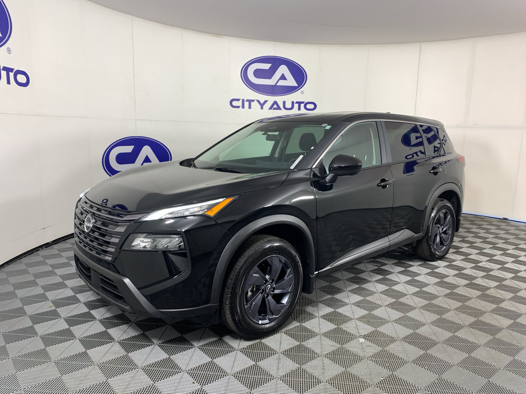 Used 2026 Nissan Rogue SV FWD image 7