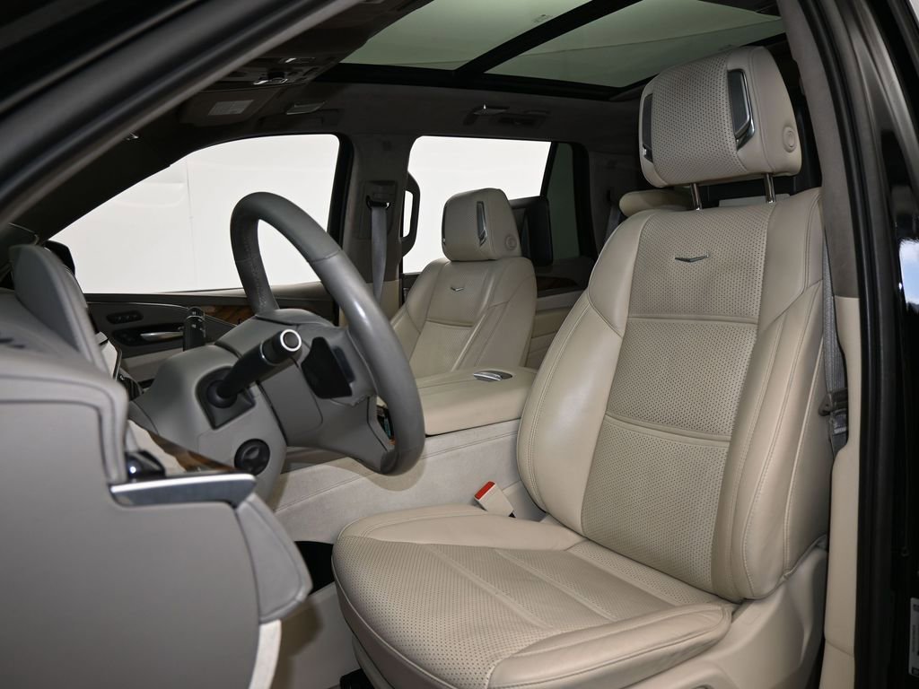 Used 2021 Cadillac Escalade Sport Platinum w/ LPO, ONYX Package RWD image 10