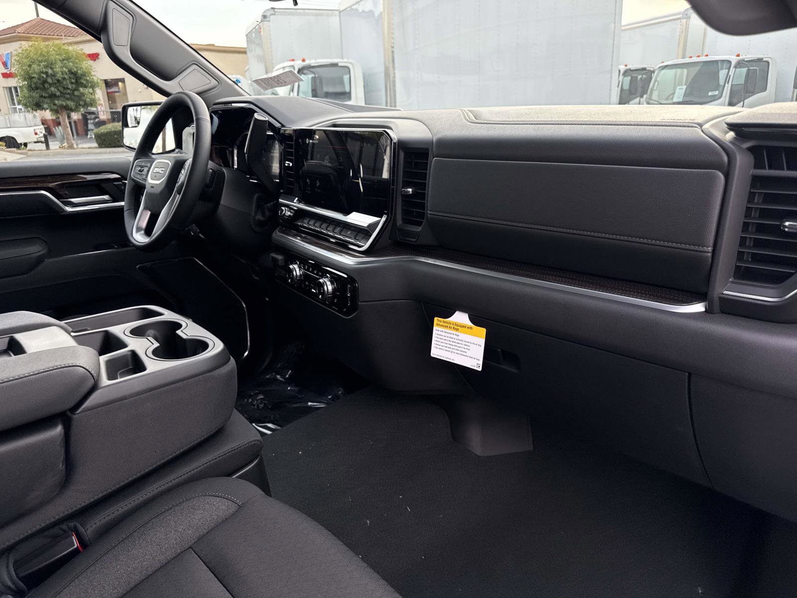 New 2026 GMC Sierra 1500 Elevation image 29