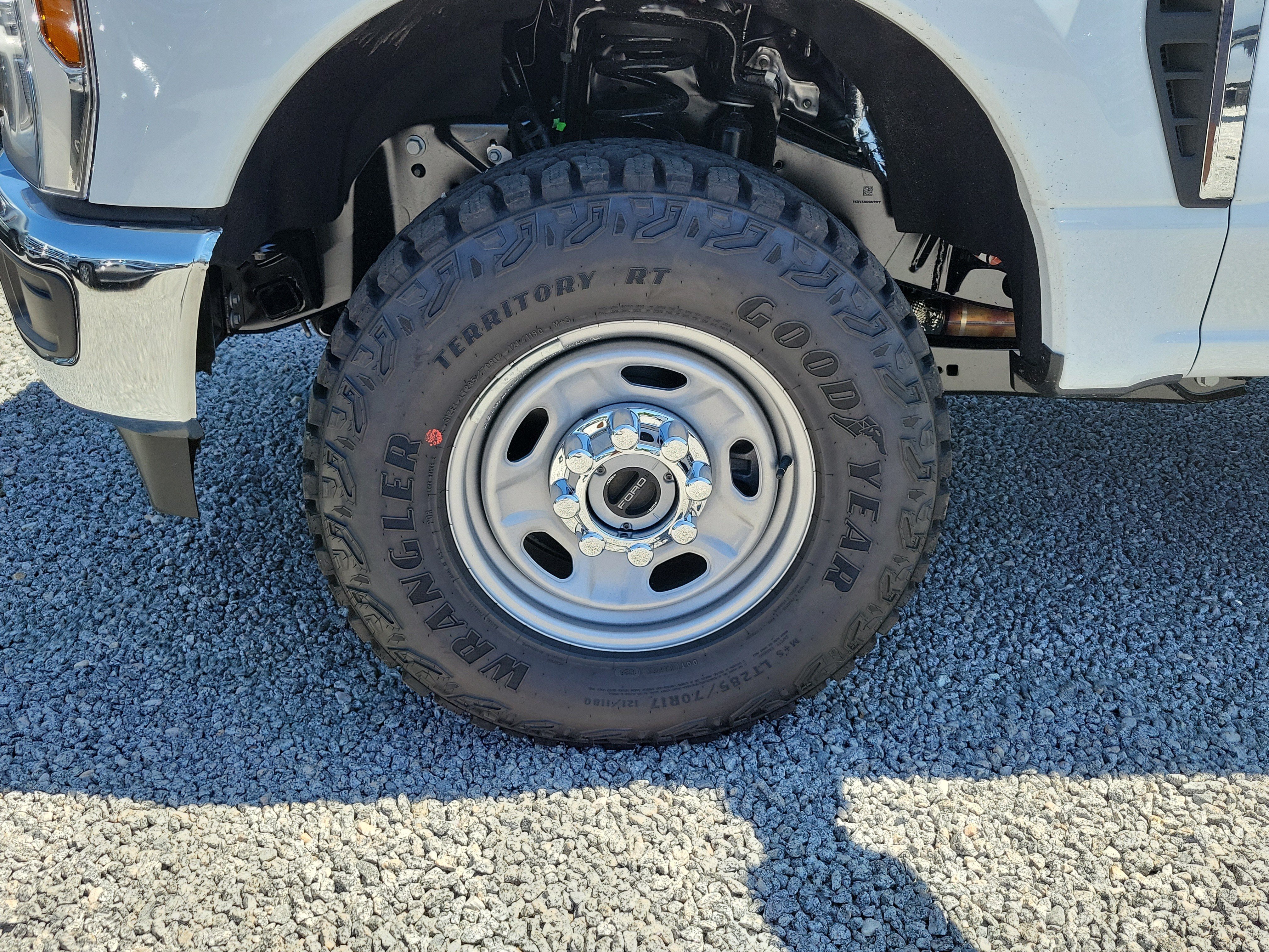 New 2026 Ford F250 XL w/ XL Off-Road Package AWD/4WD image 5