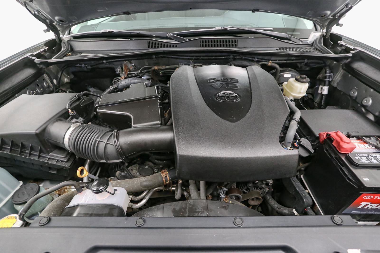 Used 2017 Toyota Tacoma SR5 image 15