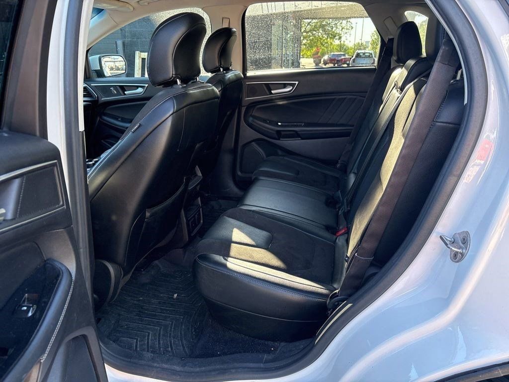 Used 2015 Ford Edge Sport w/ Equipment Group 401A AWD/4WD image 11