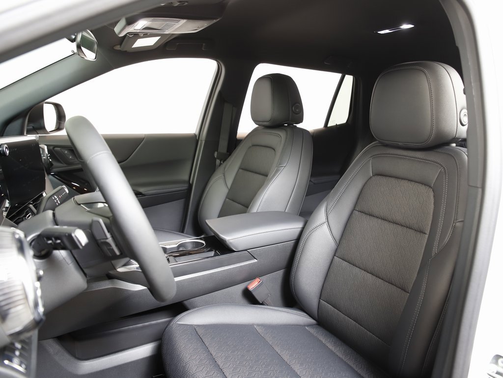 New 2026 Chevrolet Equinox LT w/ Convenience Package II image 28