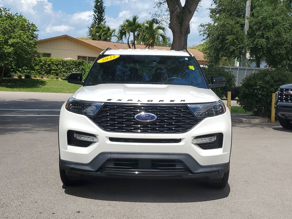 Used 2022 Ford Explorer ST-Line w/ Class IV Trailer Tow Package image 8