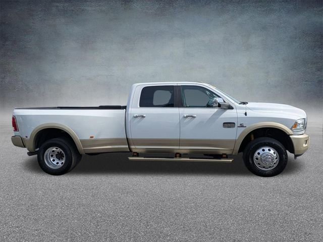 Used 2017 RAM 3500 Laramie Longhorn image 3