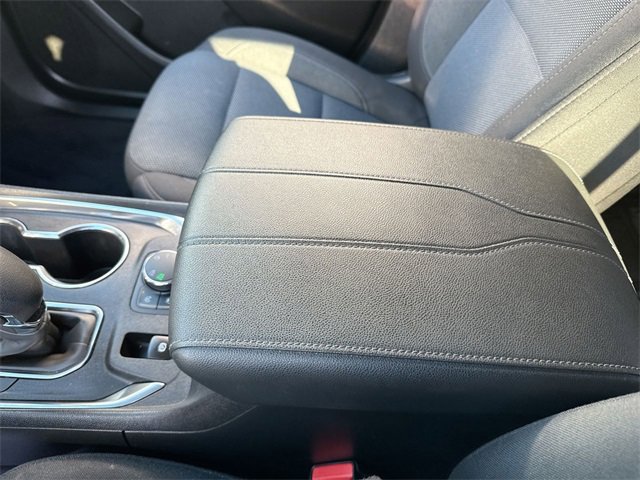 Used 2023 Chevrolet Traverse LT image 21