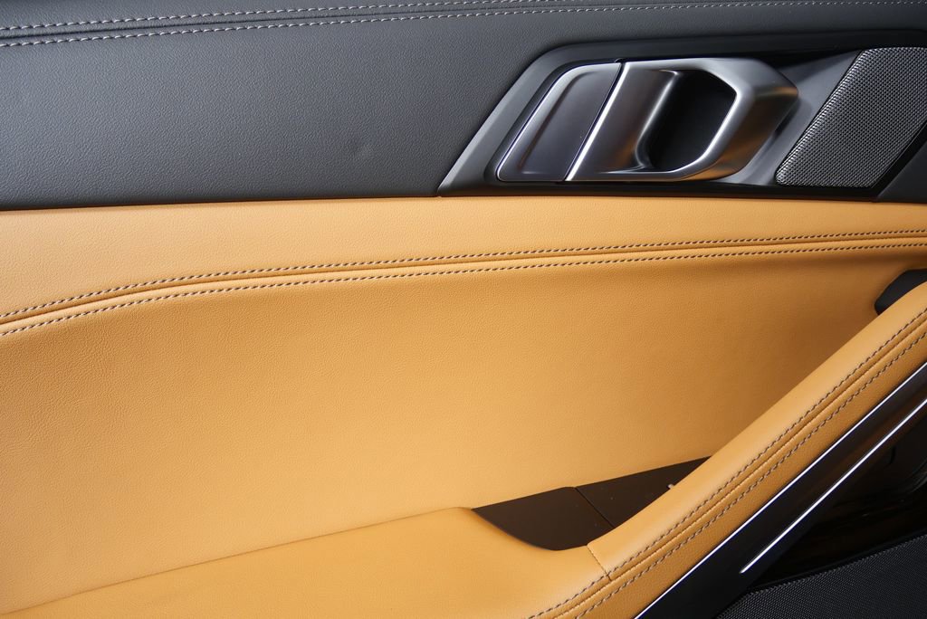 New 2026 BMW X6 xDrive40i w/ Executive Package image 14