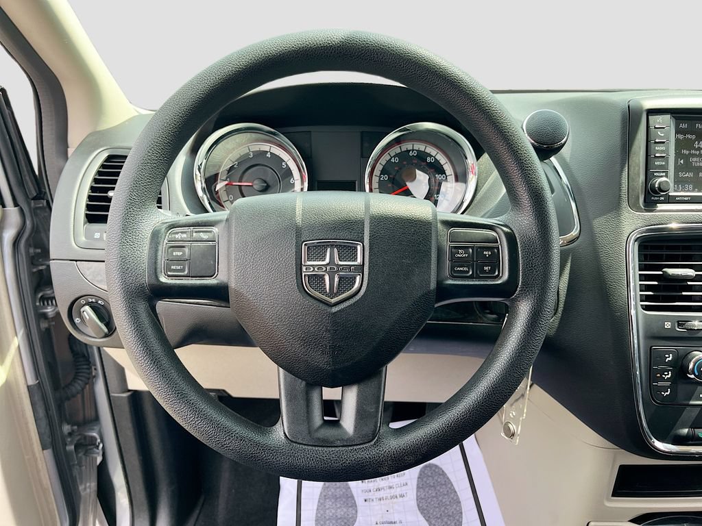 Certified 2018 Dodge Grand Caravan SE w/ UConnect Hands-Free Group FWD image 11